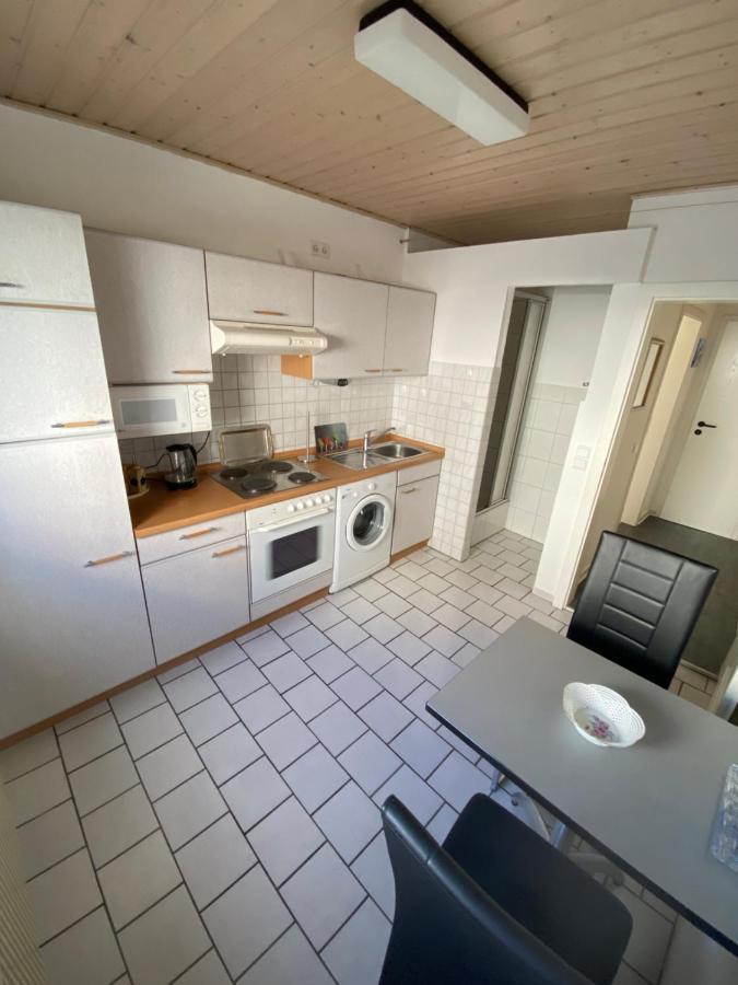 Unterkunft Bei Mota Baunatal Exterior foto